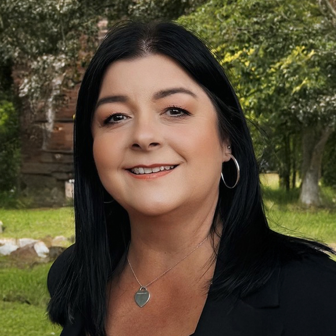 Alison Finch